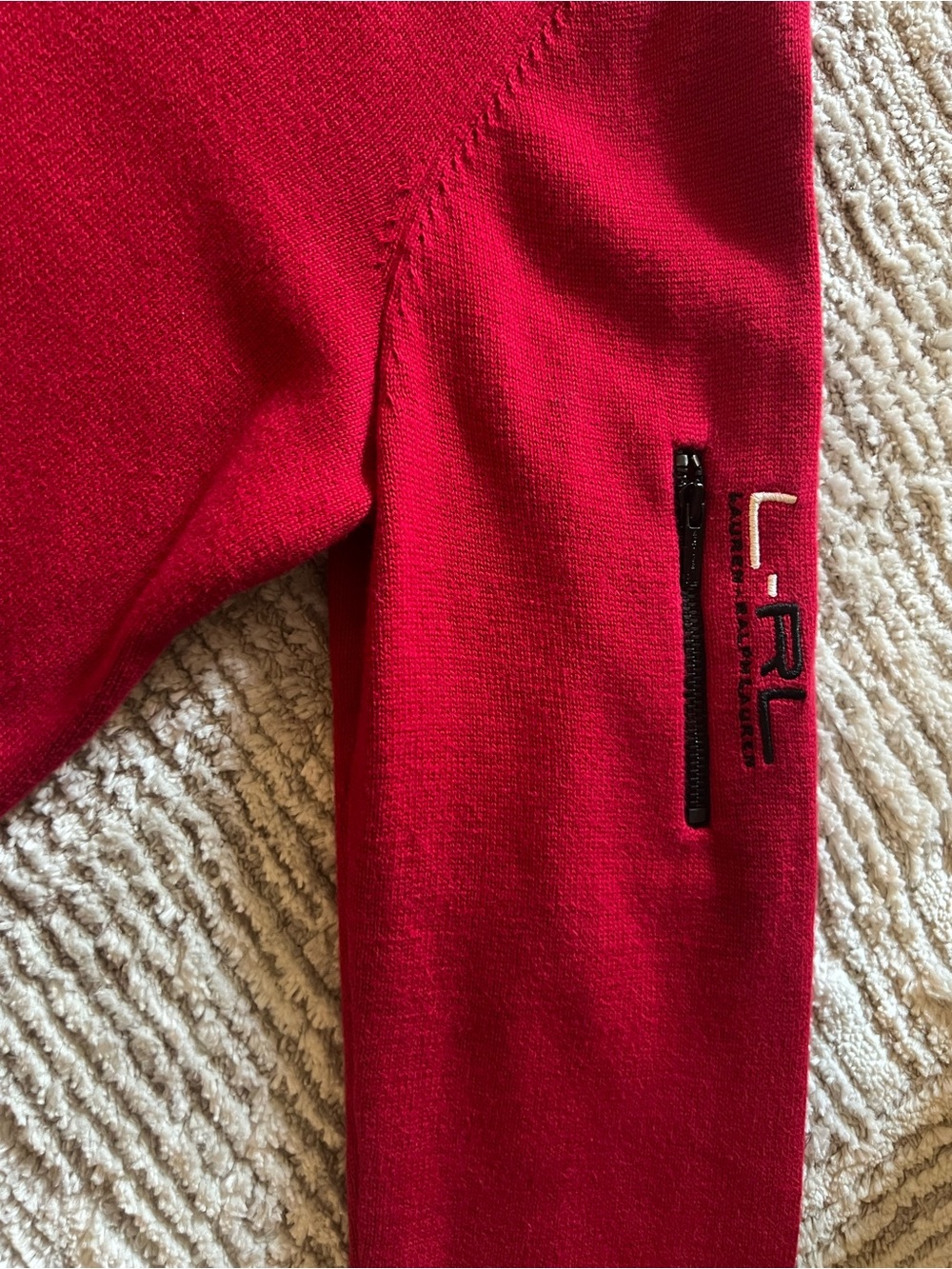 Vintage Ralph Lauren Red Half‑Zip Turtleneck with Black Shoulder Panels size L - Picture 3 of 5